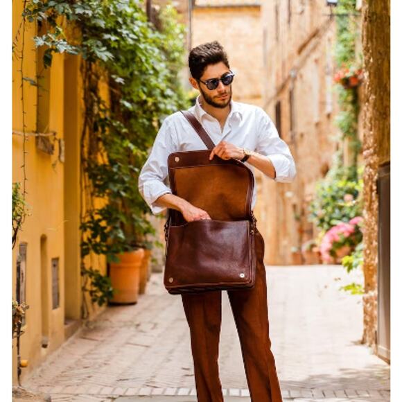 decoro Other - DeCoro leather Messenger Bag Full Grain Laptop Satchel Work Bag Men Office